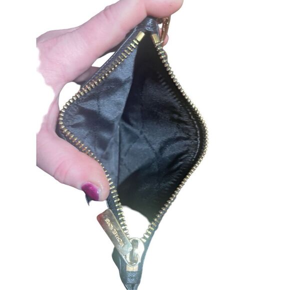 Michael Kors Wristlet/Wallet - Picture 4 of 4